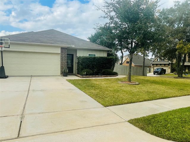 30565 Pleasant Oaks Drive, Magnolia, TX 77355