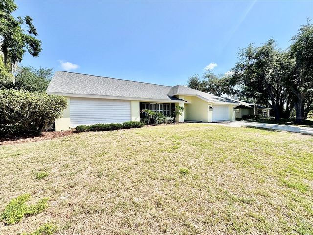 2804 WEDGEWOOD DRIVE, Plant City, FL 33566