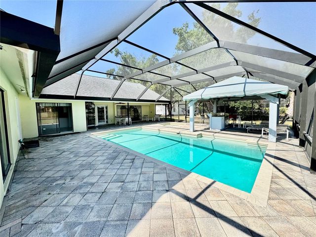 2804 WEDGEWOOD DRIVE, Plant City, FL 33566