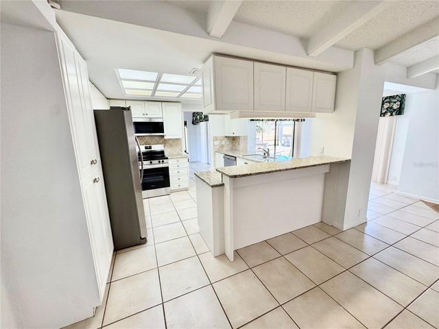 2804 WEDGEWOOD DRIVE, Plant City, FL 33566