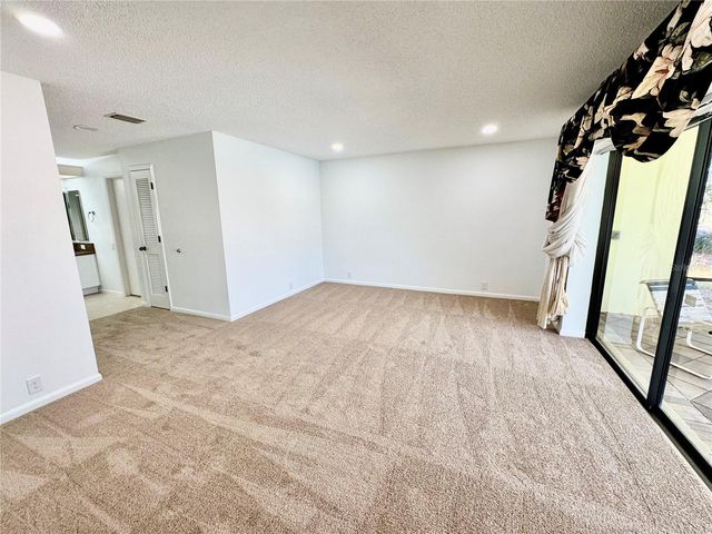 2804 WEDGEWOOD DRIVE, Plant City, FL 33566