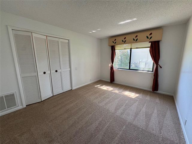 2804 WEDGEWOOD DRIVE, Plant City, FL 33566