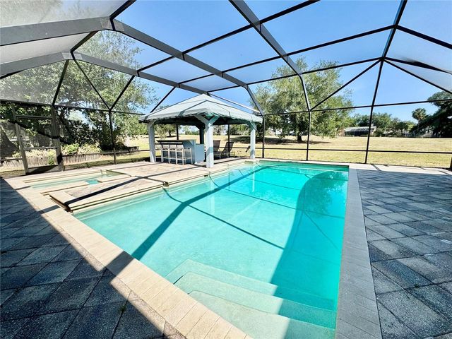 2804 WEDGEWOOD DRIVE, Plant City, FL 33566