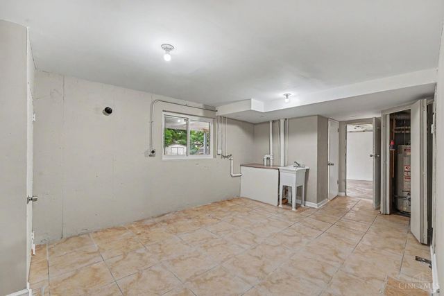 3260 Harry Lee Lane, Colerain Twp, OH 45239