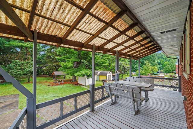 3260 Harry Lee Lane, Colerain Twp, OH 45239