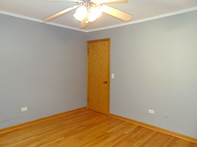 3804 N Harlem Avenue 4, Chicago, IL 60634