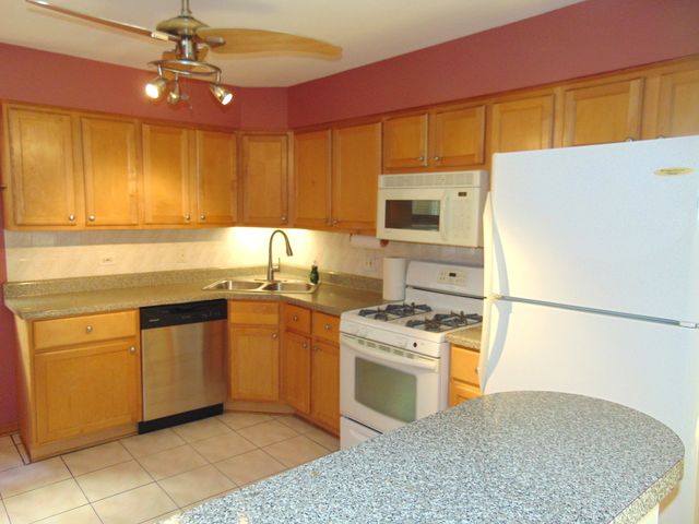 3804 N Harlem Avenue 4, Chicago, IL 60634