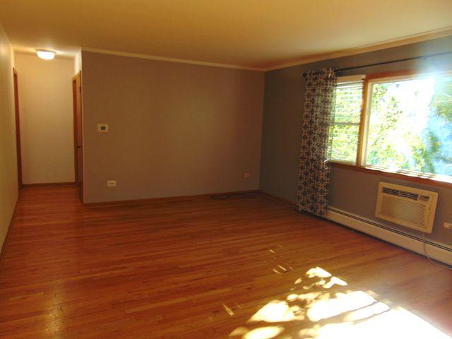 3804 N Harlem Avenue 4, Chicago, IL 60634