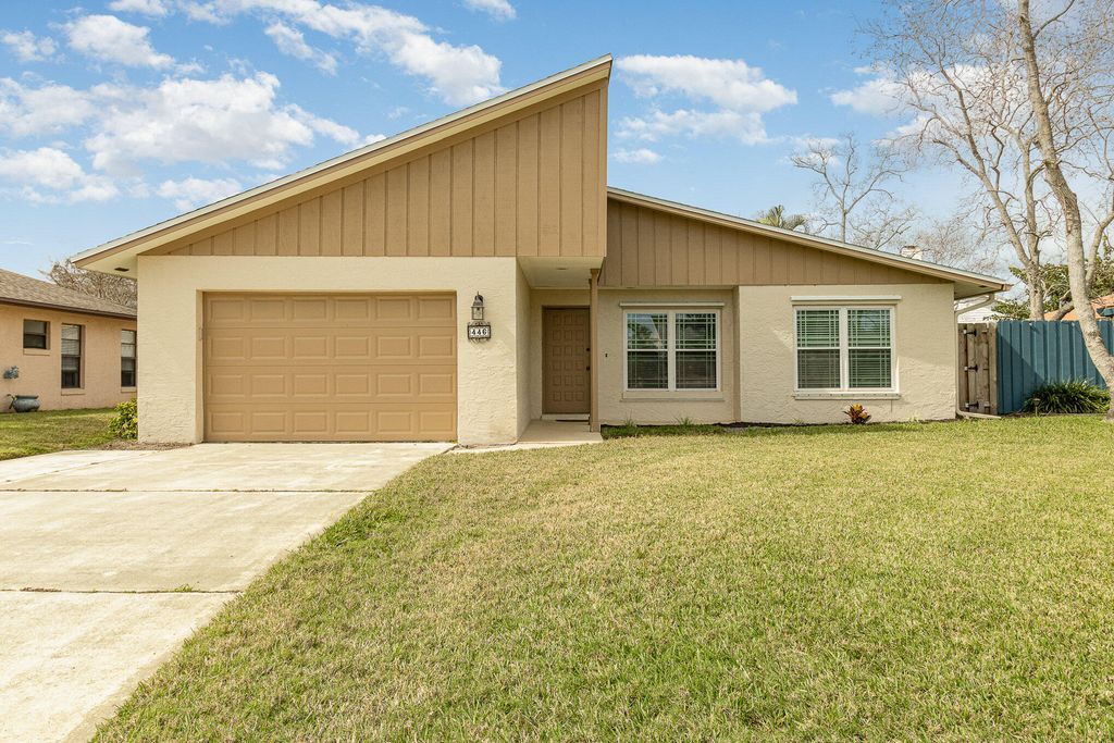 446 Timberlake Drive, Melbourne, FL 32940