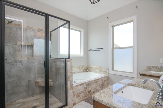 116 Fortune Way, Bonaire, GA 31005