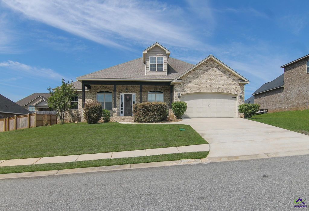 116 Fortune Way, Bonaire, GA 31005