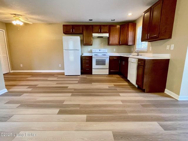 2650 LIndsay Ave 3, Louisville, KY 40206