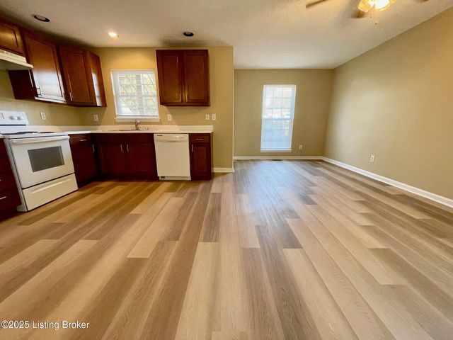 2650 LIndsay Ave 3, Louisville, KY 40206