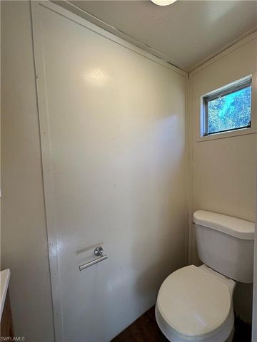 7849 Suncoast DR, North Fort Myers, FL 33917