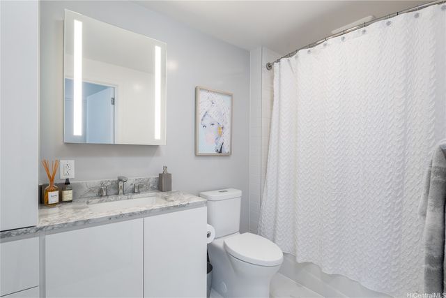 987 Queen Street 3014, Honolulu, HI 96814