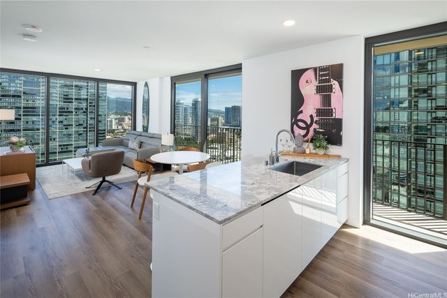 987 Queen Street 3014, Honolulu, HI 96814
