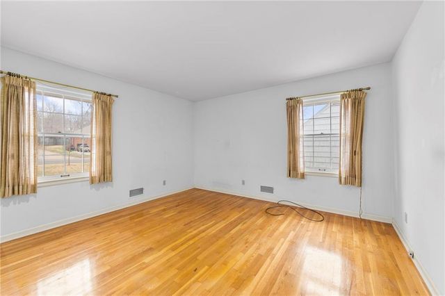 11415 Minor Drive, Kansas City, MO 64114