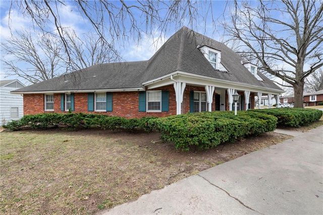 11415 Minor Drive, Kansas City, MO 64114