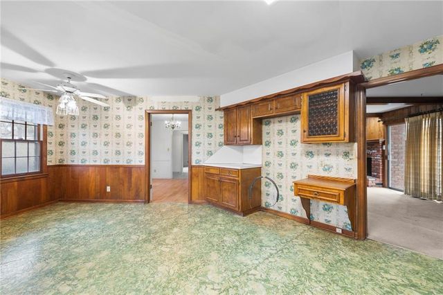 11415 Minor Drive, Kansas City, MO 64114