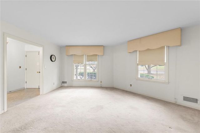 11415 Minor Drive, Kansas City, MO 64114