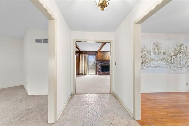 11415 Minor Drive, Kansas City, MO 64114