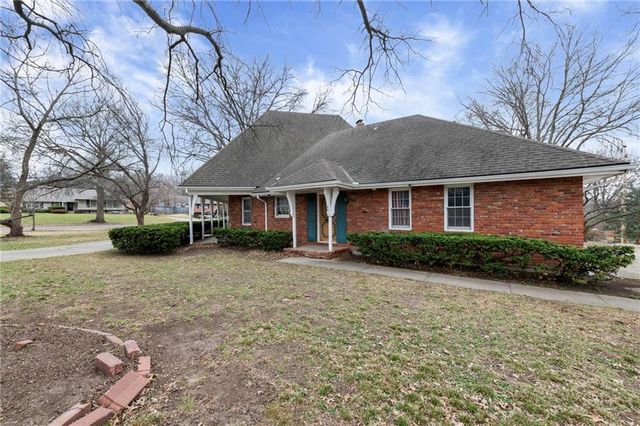 11415 Minor Drive, Kansas City, MO 64114