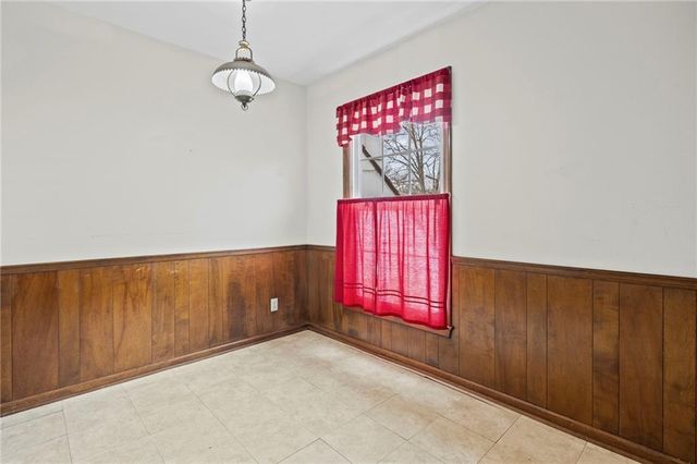 11415 Minor Drive, Kansas City, MO 64114