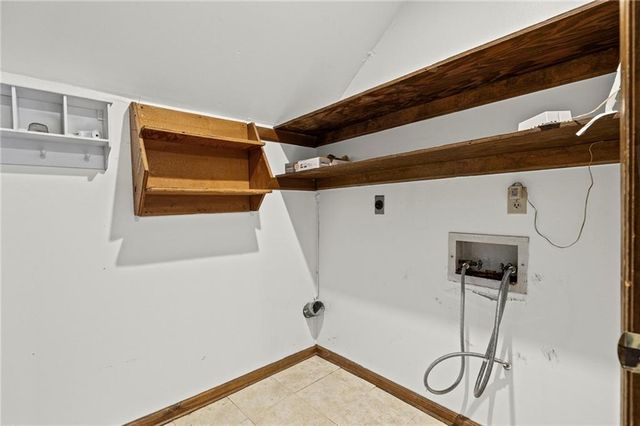 11415 Minor Drive, Kansas City, MO 64114