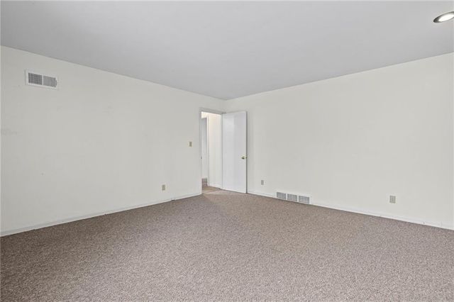 11415 Minor Drive, Kansas City, MO 64114