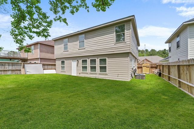 12226 Greencanyon Drive, Houston, TX 77044