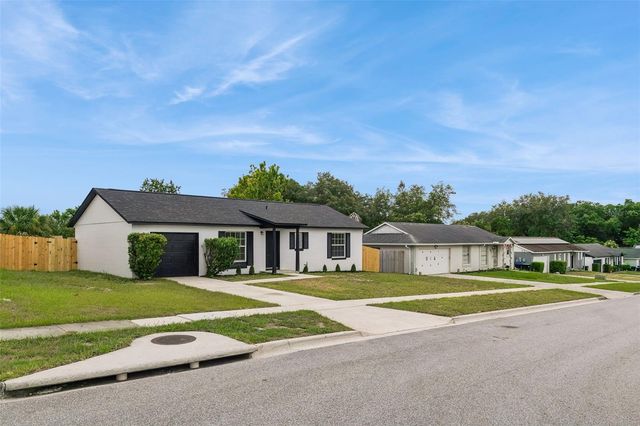 3117 KNIGHTSBRIDGE ROAD, Orlando, FL 32818