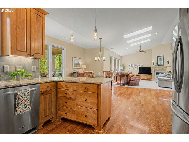 17730 Sw Pheasant Ln, Beaverton, OR 97003