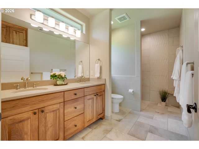 17730 Sw Pheasant Ln, Beaverton, OR 97003