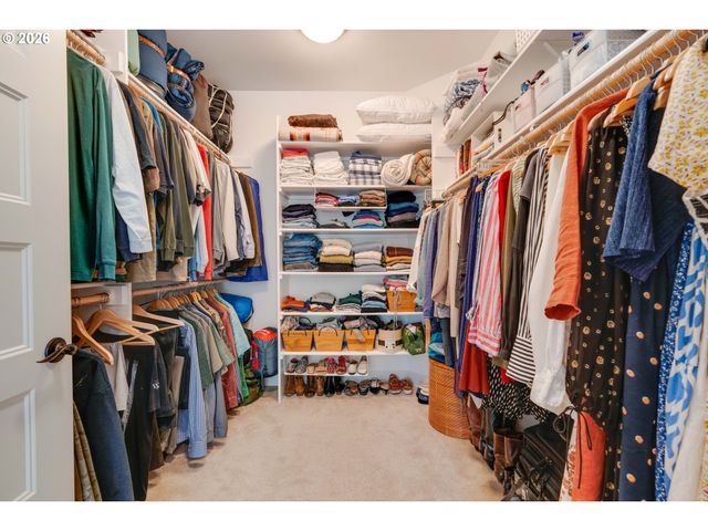 17730 Sw Pheasant Ln, Beaverton, OR 97003