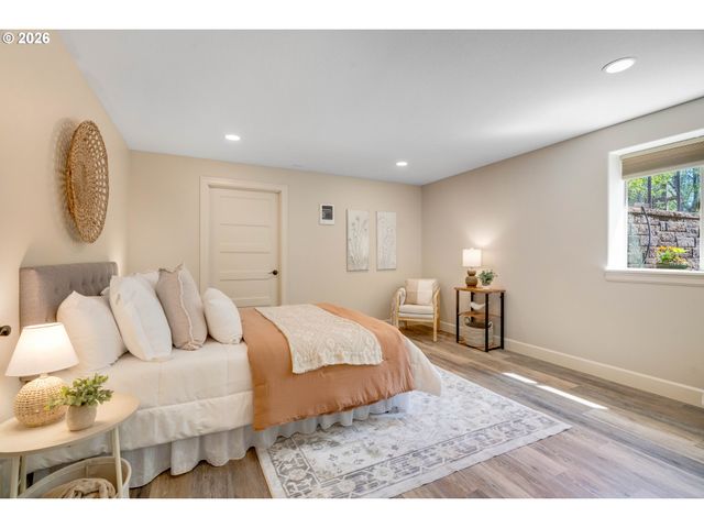 17730 Sw Pheasant Ln, Beaverton, OR 97003