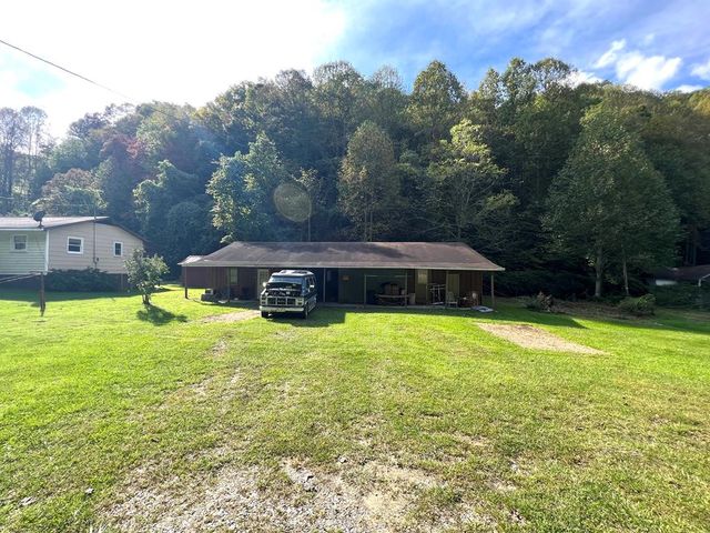 1050 US Highway 19, Topton, NC 28781
