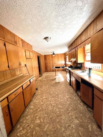 1050 US Highway 19, Topton, NC 28781