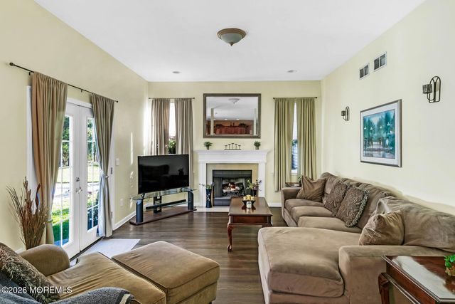 46 Woodview Drive, Howell, NJ 07731