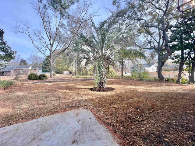 3637 Church St., Loris, SC 29569