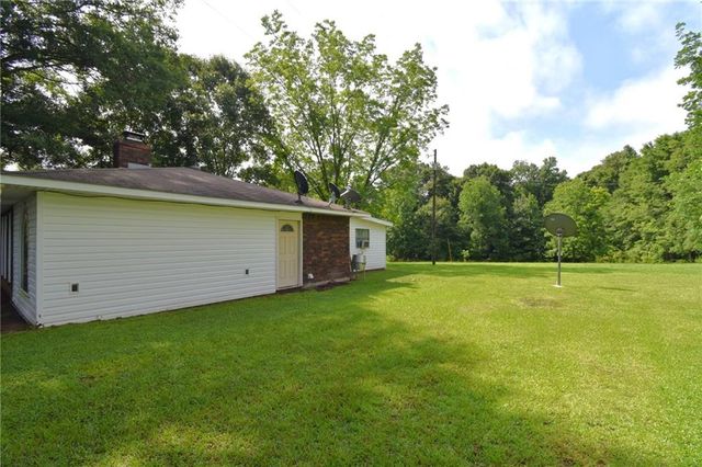 1862 LA 454 None, Pineville, LA 71360