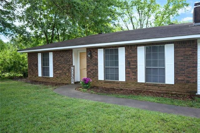 1862 LA 454 None, Pineville, LA 71360