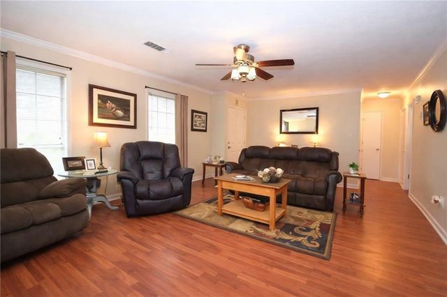 1862 LA 454 None, Pineville, LA 71360