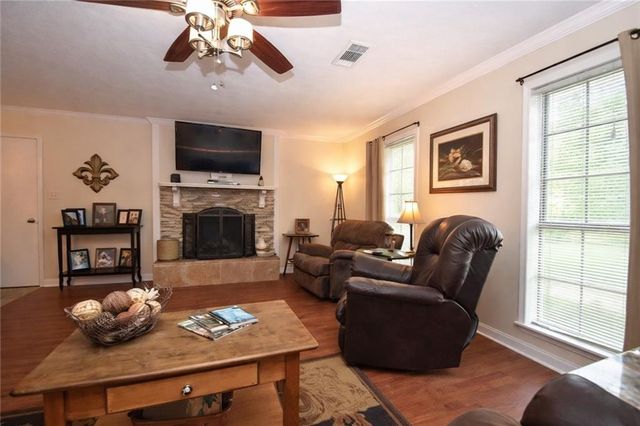 1862 LA 454 None, Pineville, LA 71360