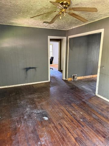 902 Iowa Street, Norman, OK 73069