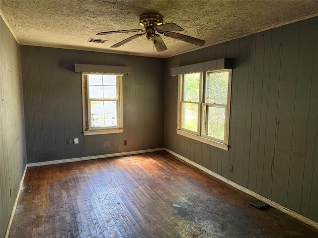 902 Iowa Street, Norman, OK 73069