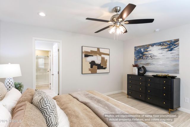 8870 W RAFAEL Drive, Arizona City, AZ 85123