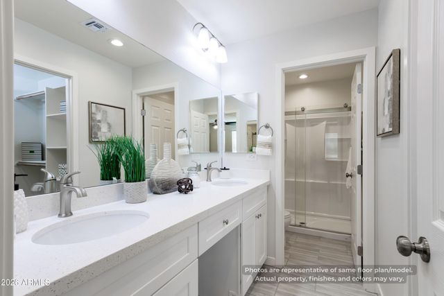 8870 W RAFAEL Drive, Arizona City, AZ 85123