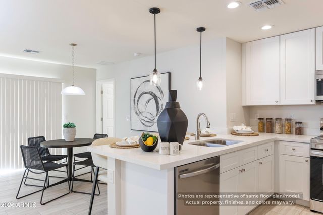 8870 W RAFAEL Drive, Arizona City, AZ 85123