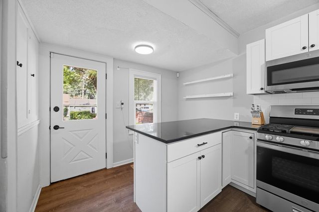 4921 Penn Avenue N, Minneapolis, MN 55430