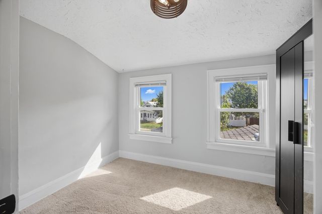 4921 Penn Avenue N, Minneapolis, MN 55430